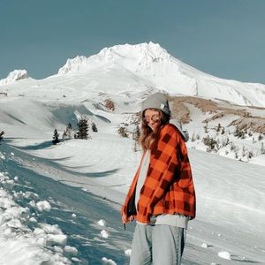 Meet your Posher, Ellie